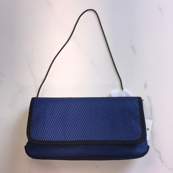 Steve Madden Handbags - Steve Madden Clutch